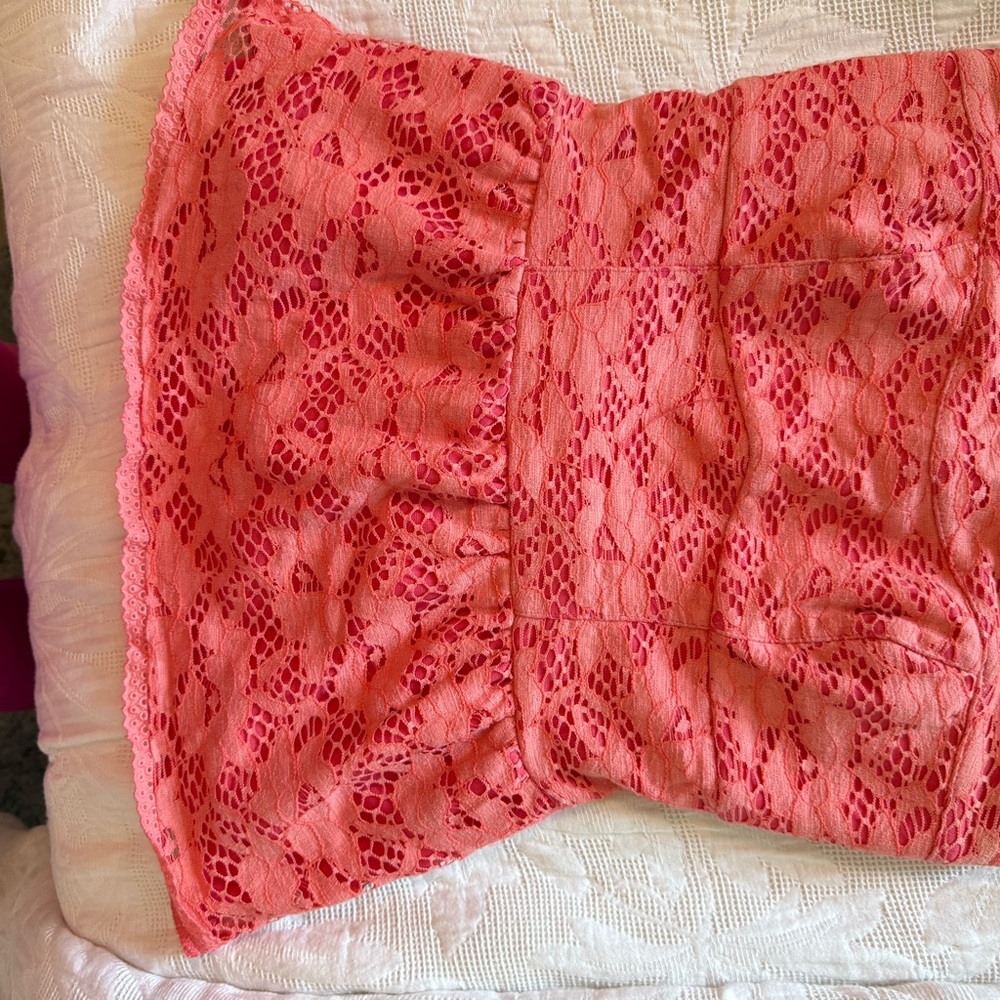 Pink Lace Strapless tube top